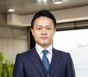 代表取締役社長 ⽥中 真⼀